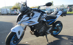 SUZUKI GSX-8S