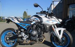 SUZUKI GSX-8S