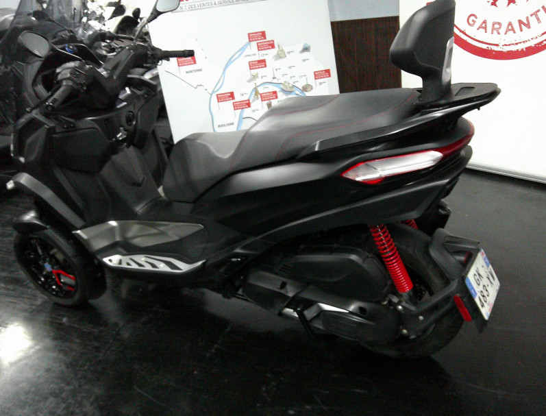 PIAGGIO MP3 400 HPE 2022 14400KM
