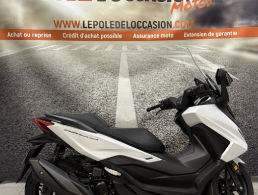 Honda Forza 350 Blanc
