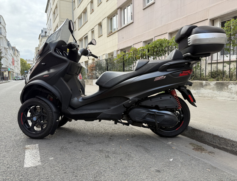 PIAGGIO MP3 350 ABS/ASR SPORT GARANTIE 6 MOIS BON ETAT NOIR MAT CRIT