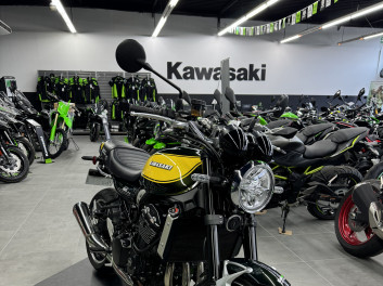 KAWASAKI Z 900 RS