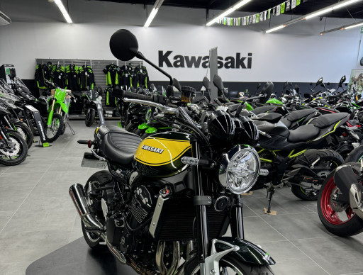 KAWASAKI Z 900 RS