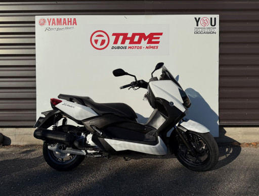 YAMAHA XMAX 125