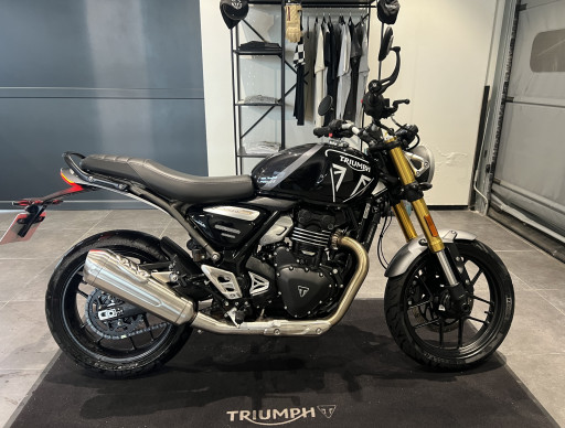 TRIUMPH SPEED 400