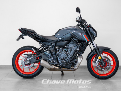 YAMAHA - MT07