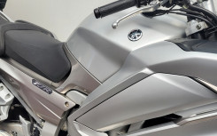 YAMAHA FJR 1300 ABS OPTIONS REVISE ET GARANTIE 12 MOIS
