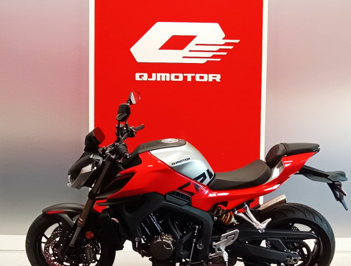 QJ MOTOR SRK800 R