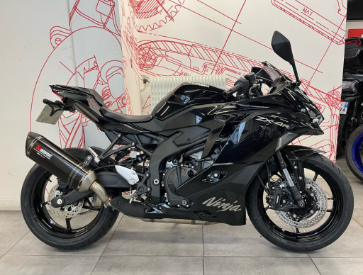 KAWASAKI NINJA ZX-4R PACK PERFOMANCE GARANTIE 2028 - 146e/MOIS*