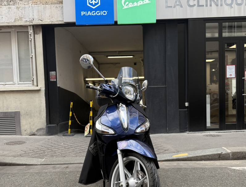 PIAGGIO LIBERTY 125 IGET CC GARANTIE 6 MOIS BLEU BRILLANT BON ETAT CRIT