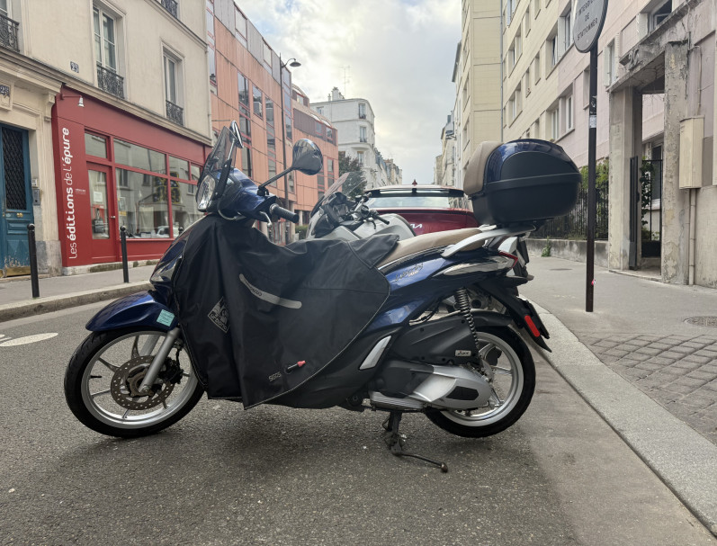 PIAGGIO LIBERTY 125 IGET CC GARANTIE 6 MOIS BLEU BRILLANT BON ETAT CRIT
