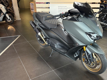 YAMAHA XP T-MAX 560 TECH MAX 