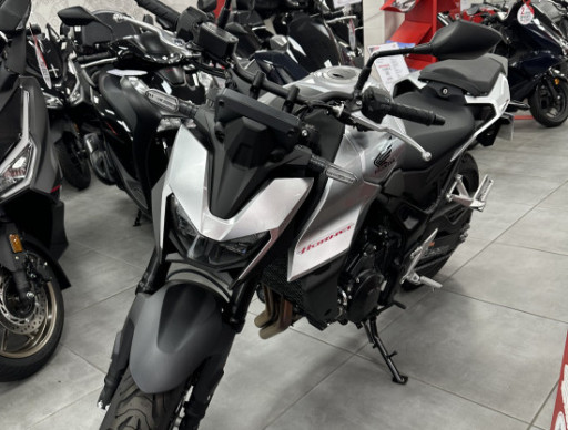 HONDA HORNET 750 ABS 2025