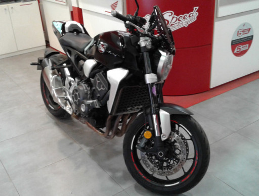cb 1000 r