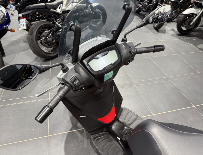 PIAGGIO MEDLEY 125 / Garantie 