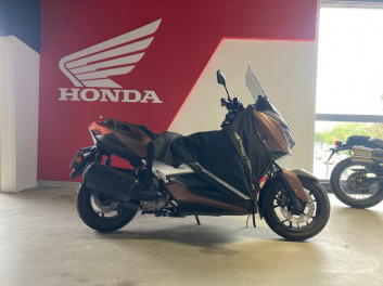XMAX 300 2017