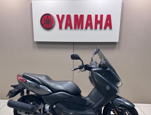 YAMAHA XMAX 125