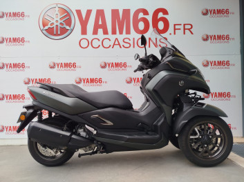 YAMAHA TRICITY 300