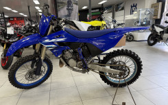 YAMAHA YZ 125