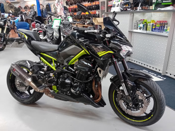 KAWASAKI Z 900