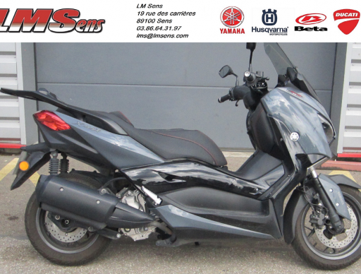 YAMAHA XMAX 300 Tech Max
