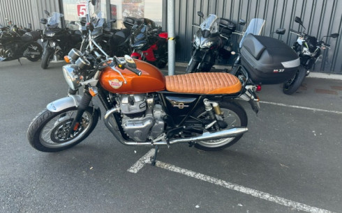 ROYAL ENFIELD INTERCEPTOR 650