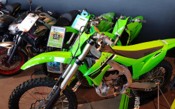 KAWASAKI KX 250