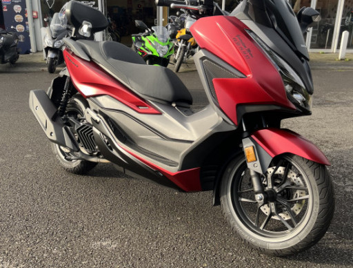 Honda Forza 125
