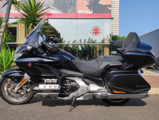 HONDA GOLDWING 1800 TOURING DCT ABS