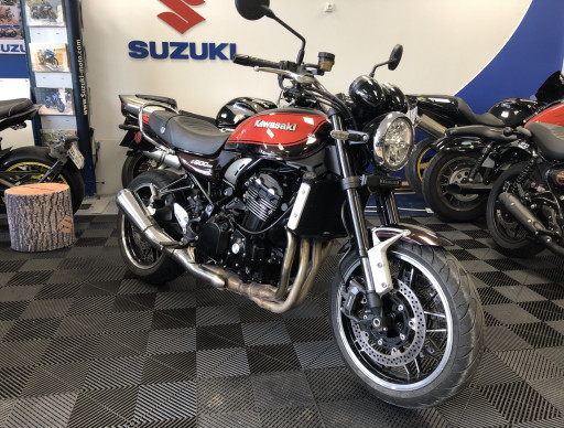 KAWASAKI Z 900 RS