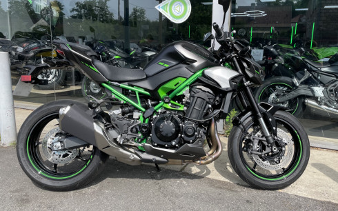 KAWASAKI Z900 A2