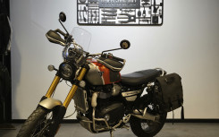TRIUMPH SCRAMBLER 1200 XE