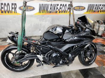KAWASAKI NINJA 650