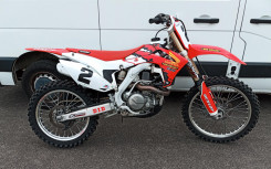 HONDA CR450F