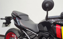 SUZUKI GSX 8 TT MODELE 2025 COMME NEUVE NEO RETRO