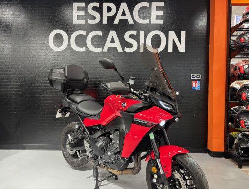 YAMAHA TRACER 9