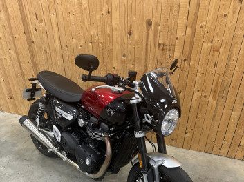 TRIUMPH SPEED TWIN 1200