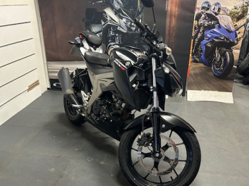 SUZUKI gsx-s 125