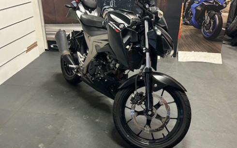 SUZUKI gsx-s 125