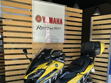 YAMAHA XP T-MAX 560 TECH MAX