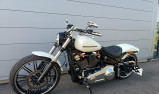 HARLEY-DAVIDSON SOFTAIL BREAKOUT 1868
