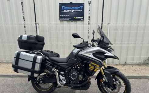 VOGE DS 525 X