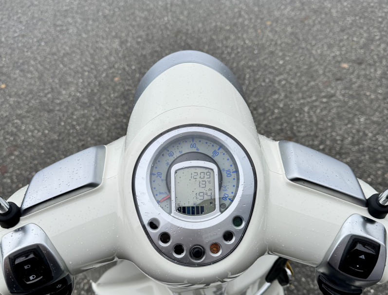 PEUGEOT DJANGO CLASSIC 125 - Garantie 10/2026