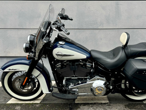 HARLEY-DAVIDSON SOFTAIL HERITAGE 1868