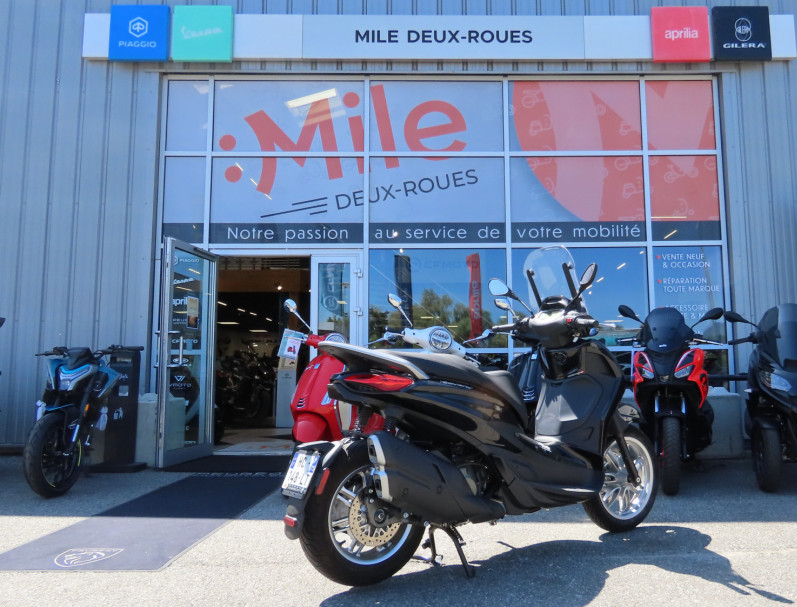 PIAGGIO BEVERLY 400 - Garantie 03/2027