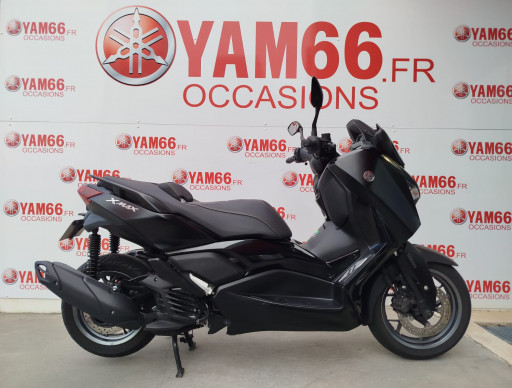 YAMAHA XMAX 125 TECH MAX + ACCESSOIRES