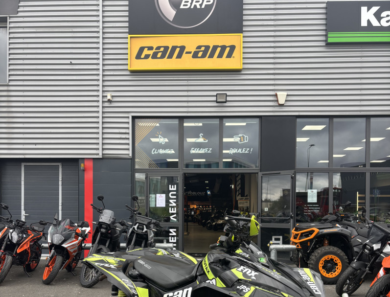 CAN-AM RENEGADE 1000