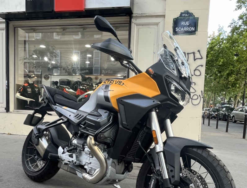MOTO GUZZI STELVIO PFF - 1ER MAIN