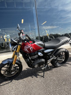 TRIUMPH SPEED 400 + PROTECTION MOTEUR 