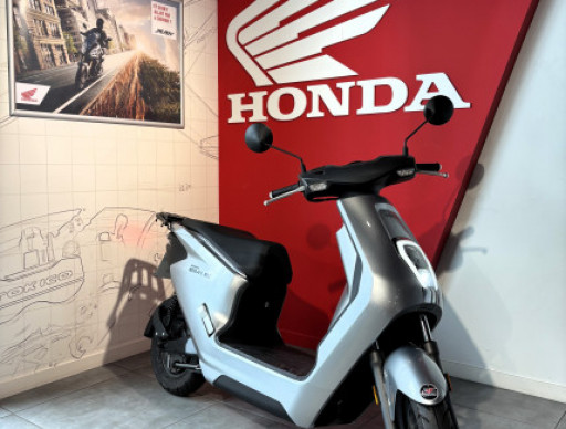 HONDA EM1-E